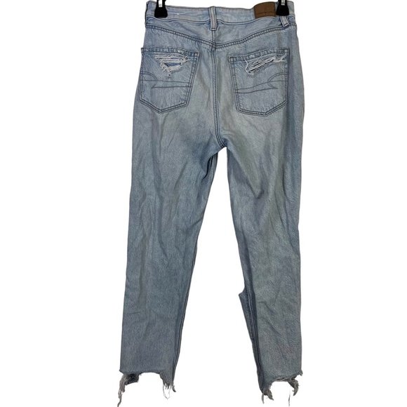 AMERICAN EAGLE MOM JEAN Comfort Stretch Waistband Light Wash Distressed Jeans 2 - Picture 11 of 16